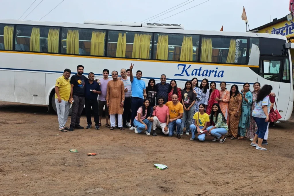 Tempo Traveller in Jodhpur